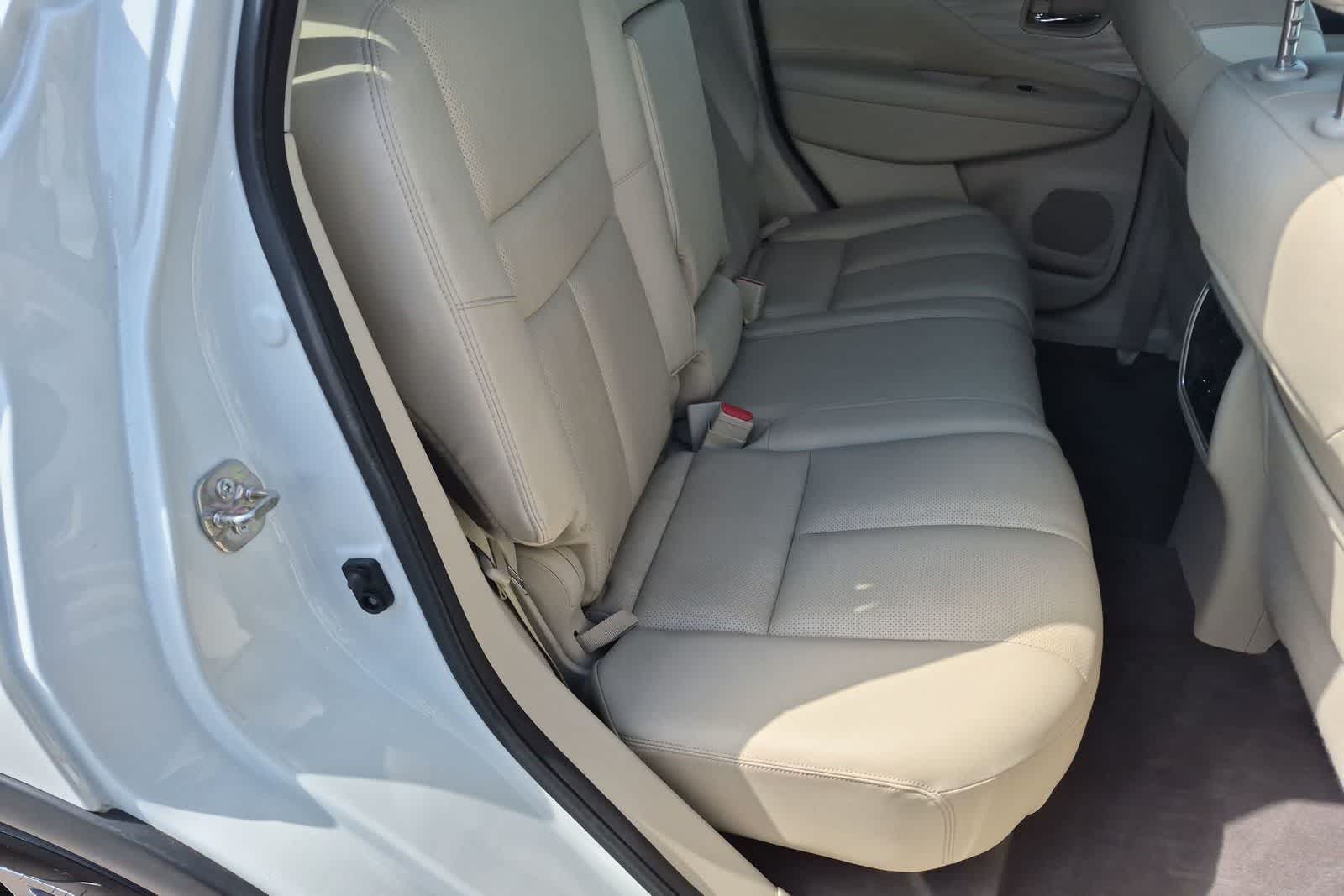 2016 Nissan Murano #19