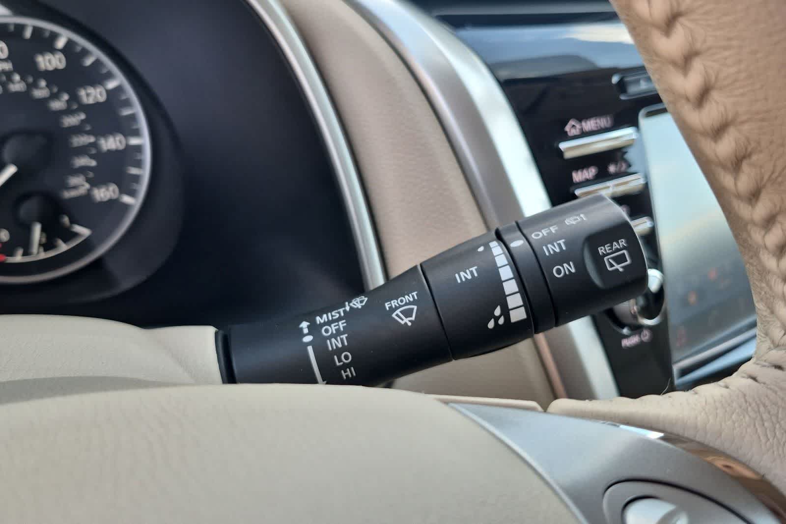 2016 Nissan Murano #24