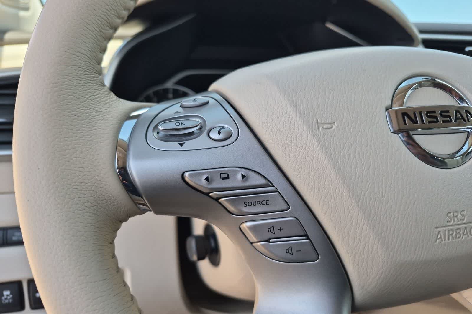 2016 Nissan Murano #22