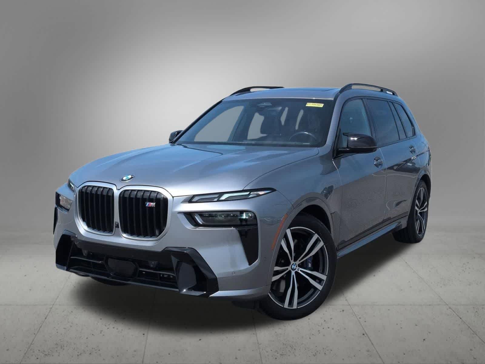 2024 BMW X7 M60i