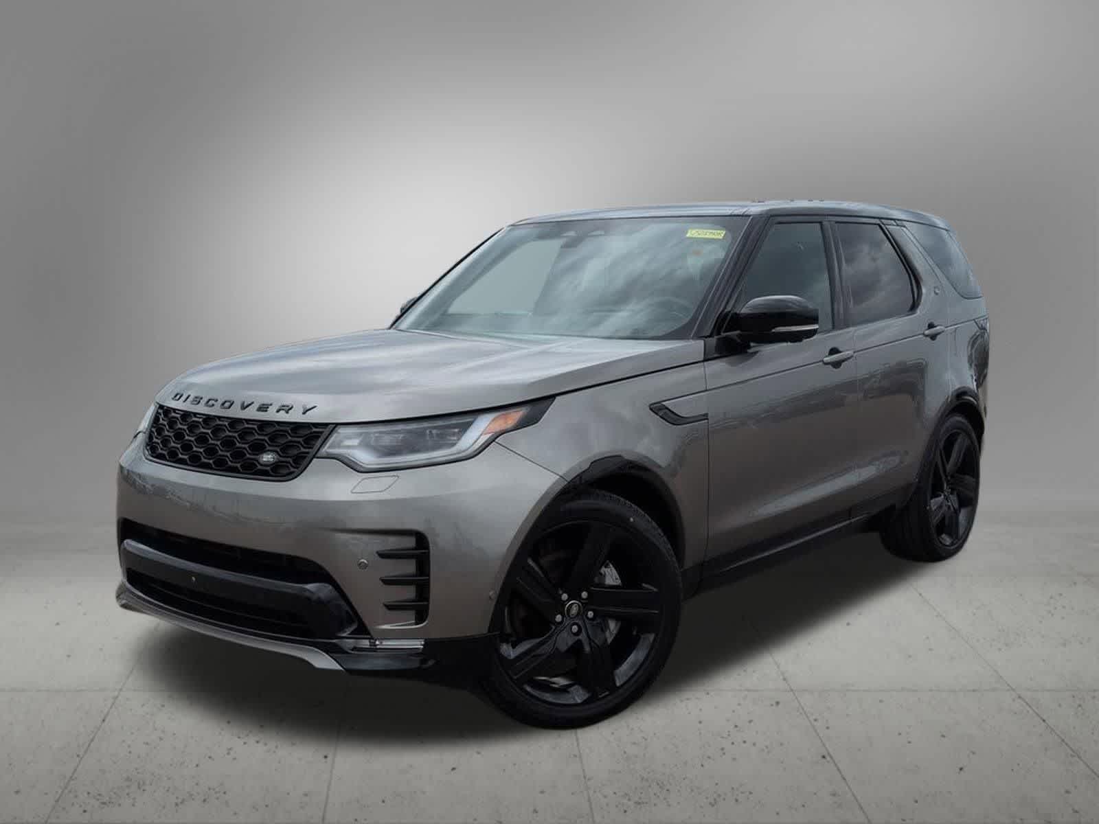 Silver 2025 Land Rover Discovery P300 Dynamic SE AWD SUV / Crossover All-Wheel Drive 8-Speed Automatic