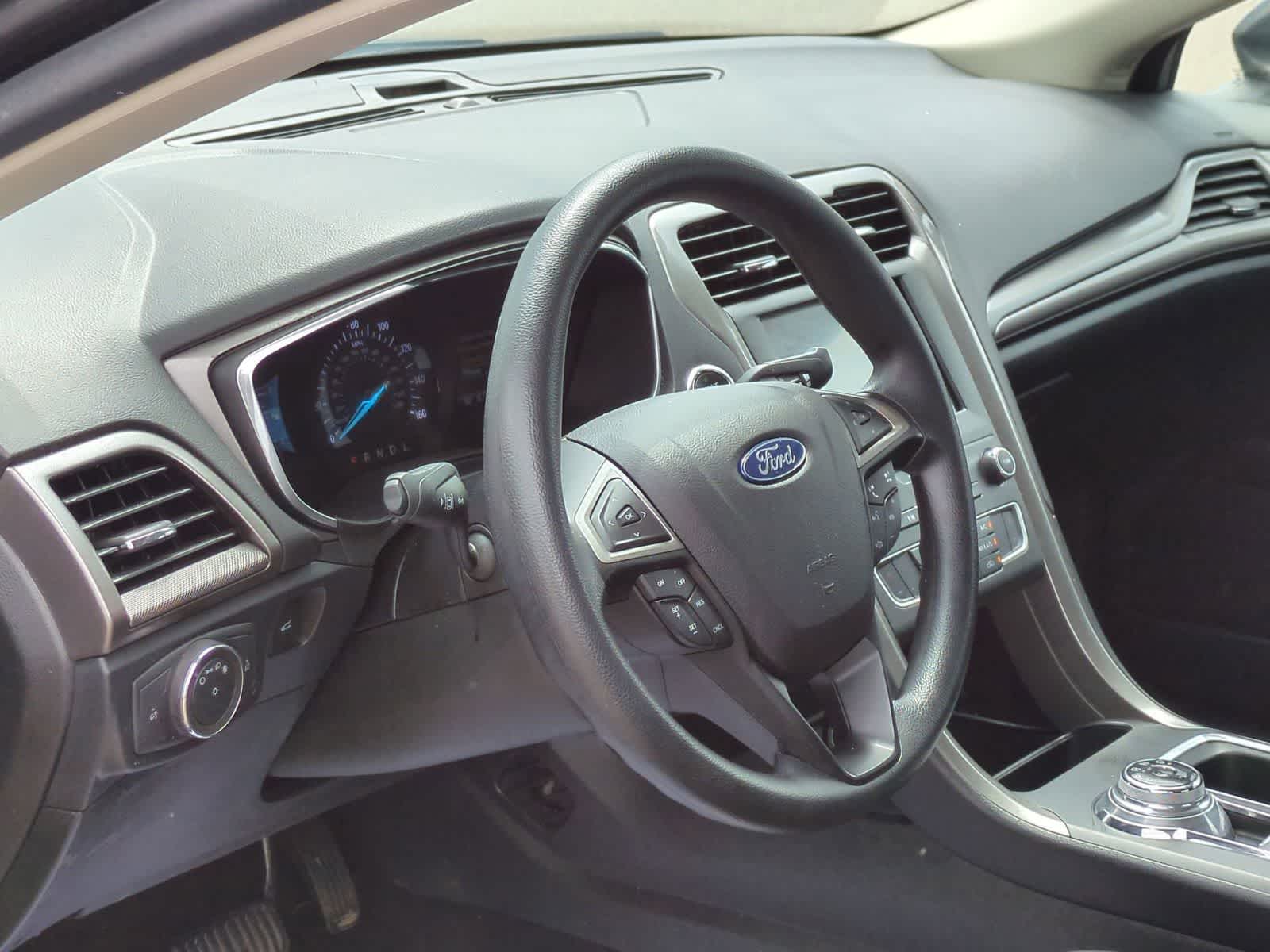 2020 Ford Fusion #10