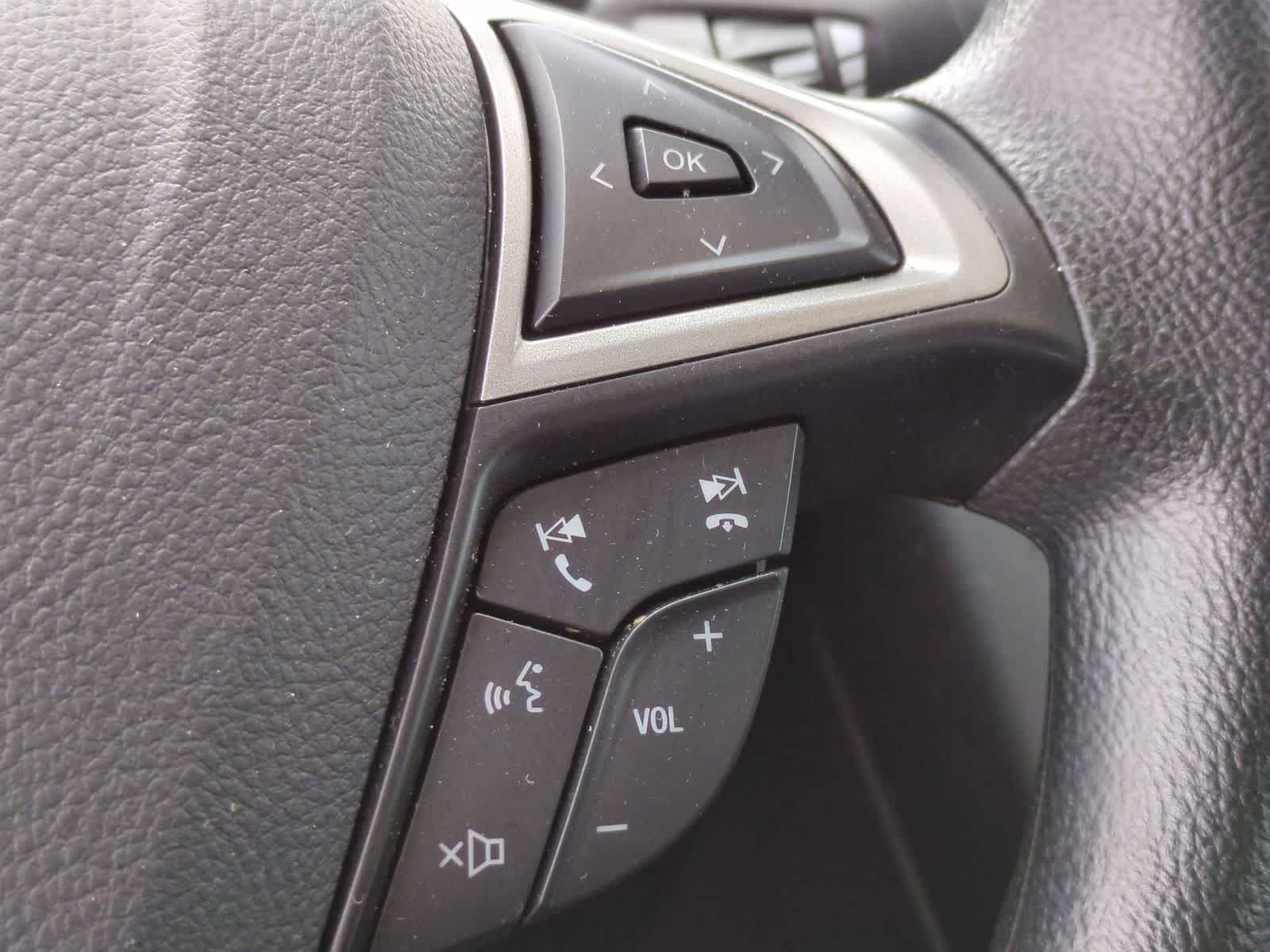 2020 Ford Fusion #24