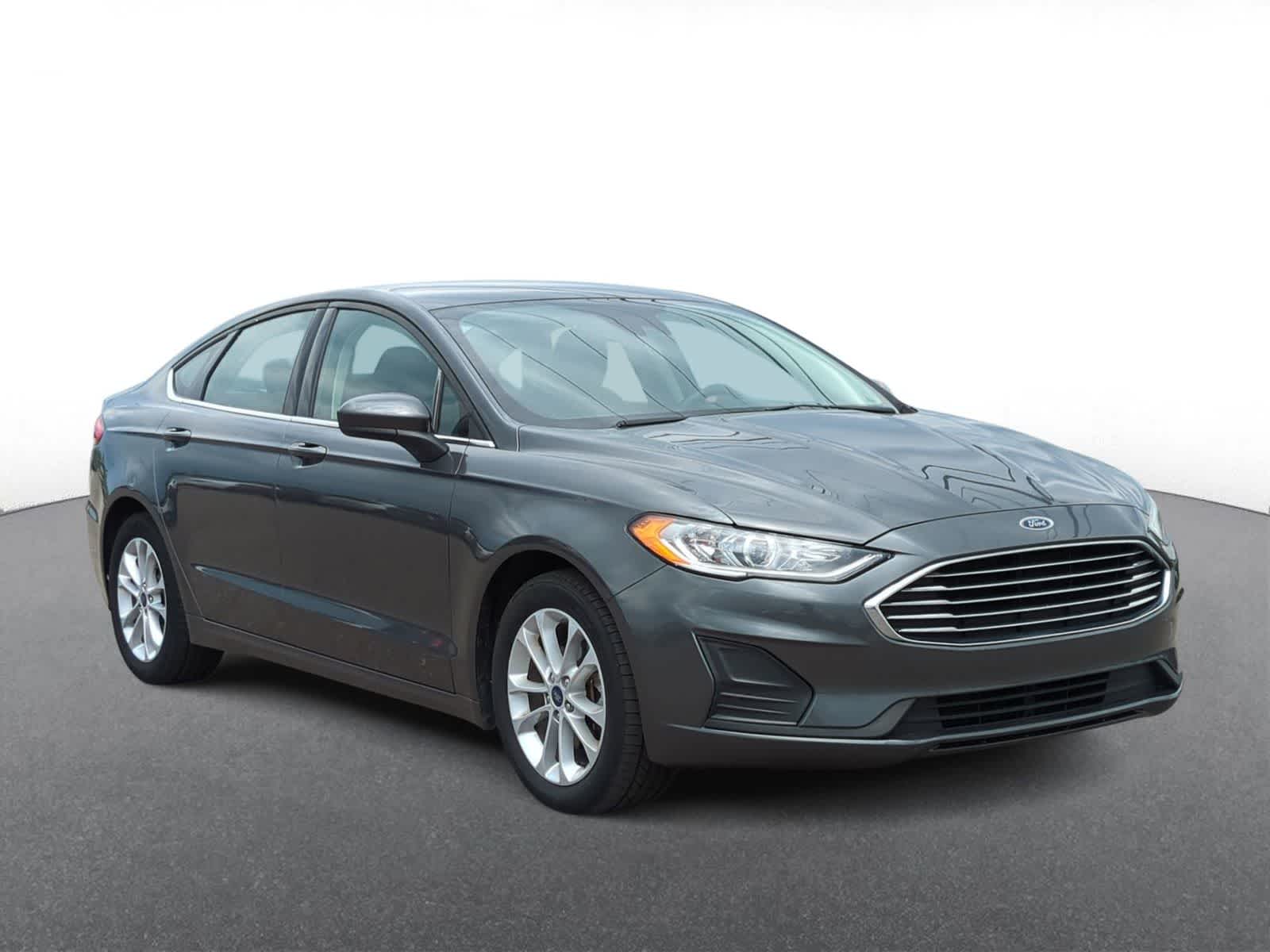 2020 Ford Fusion #2
