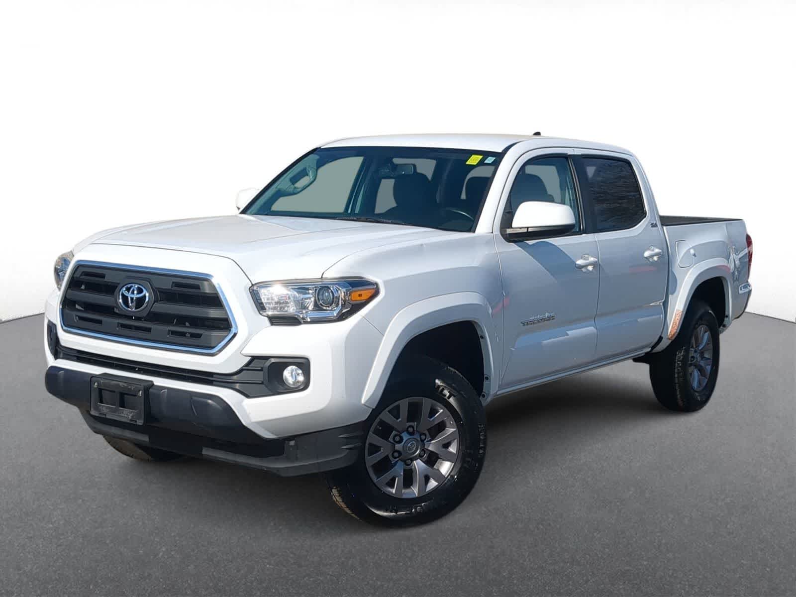 2017 Toyota Tacoma SR5 V6 Double Cab 4WD