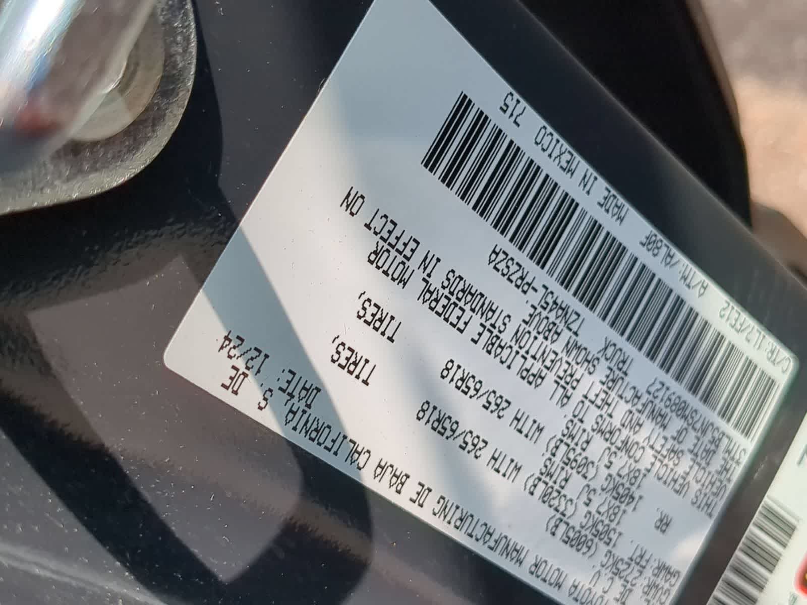 2025 Toyota Tacoma #32