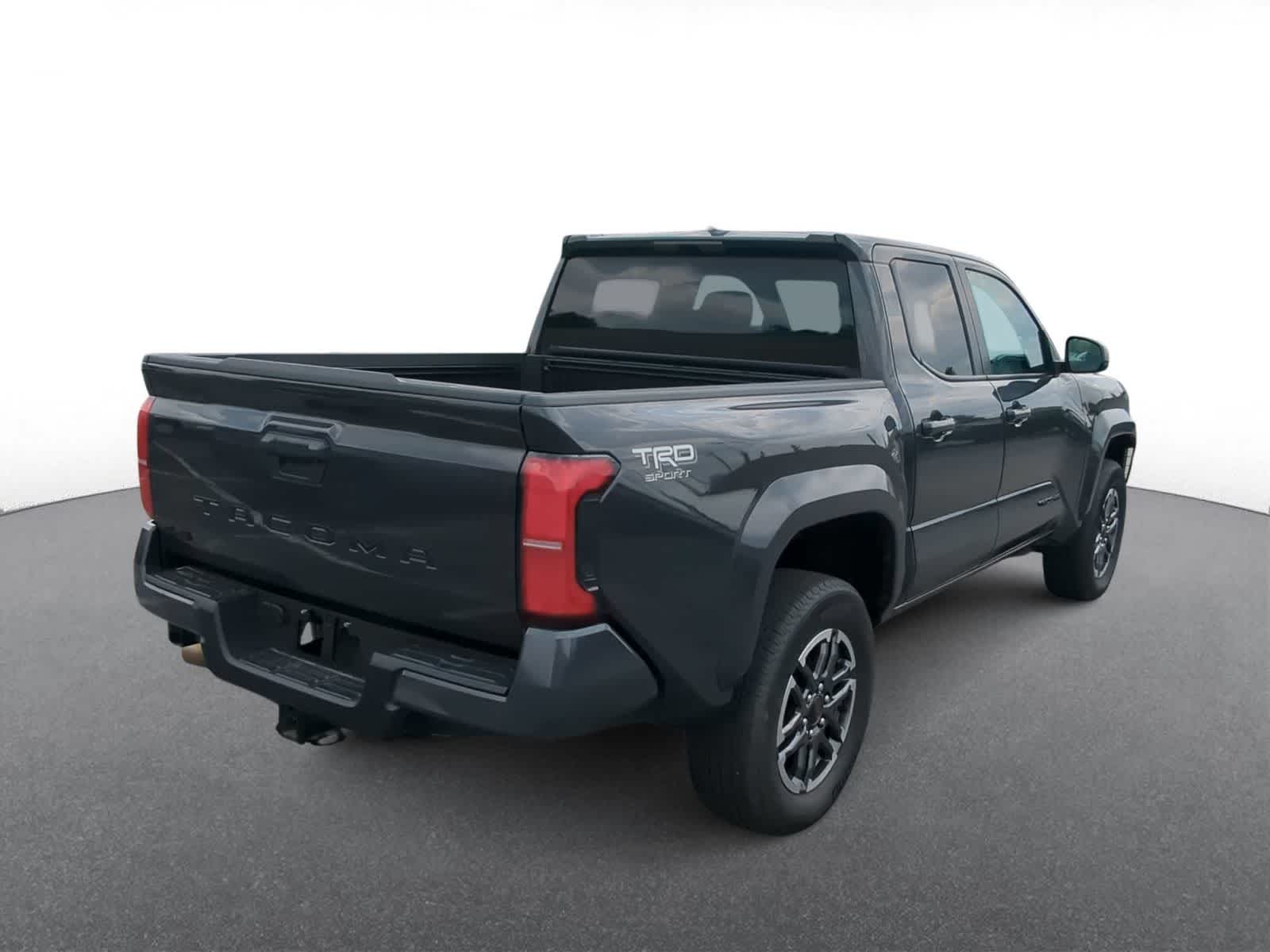 2025 Toyota Tacoma #8
