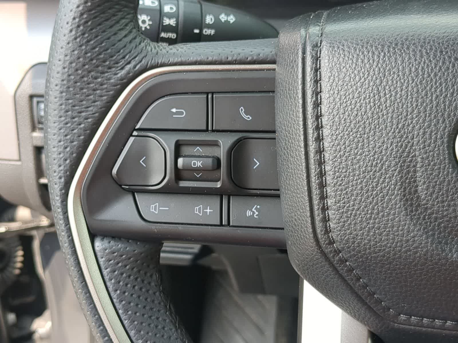 2025 Toyota Tacoma #23