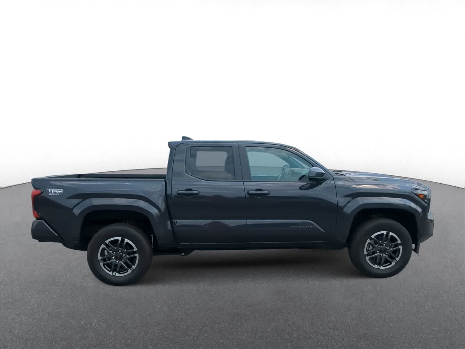 2025 Toyota Tacoma #9