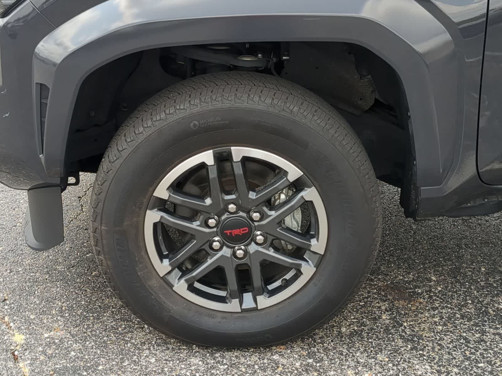 2025 Toyota Tacoma #14