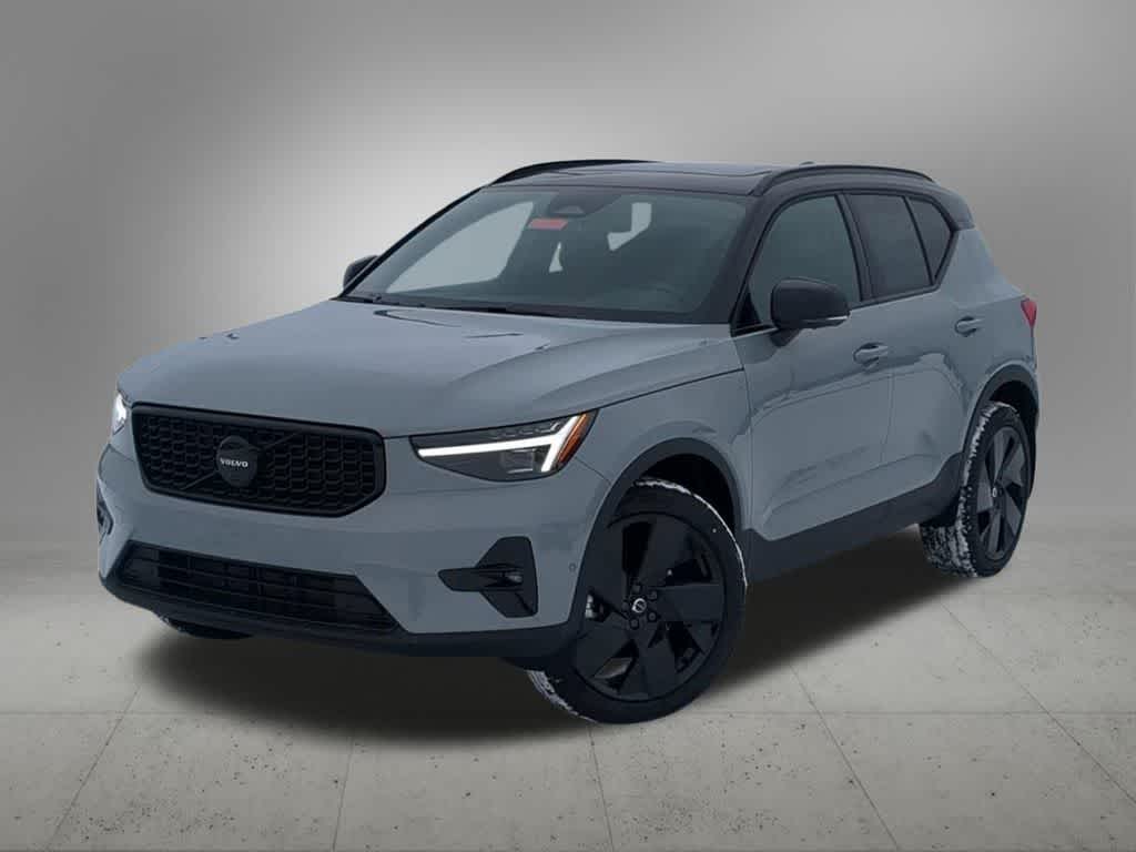 2026 Volvo XC40