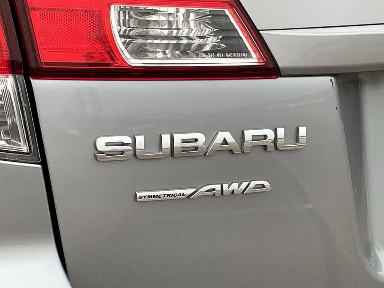 2011 Subaru Outback #34