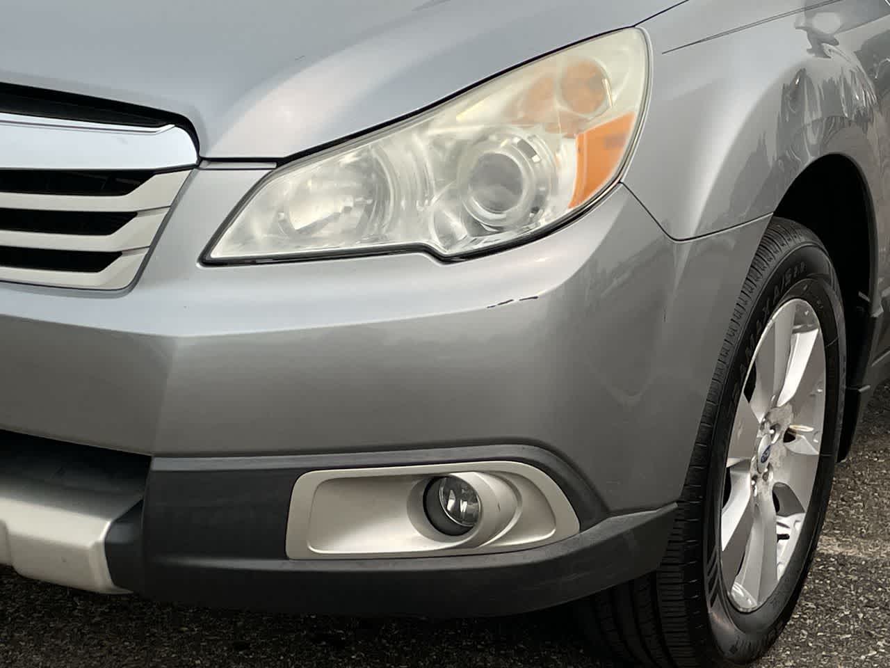 2011 Subaru Outback #32