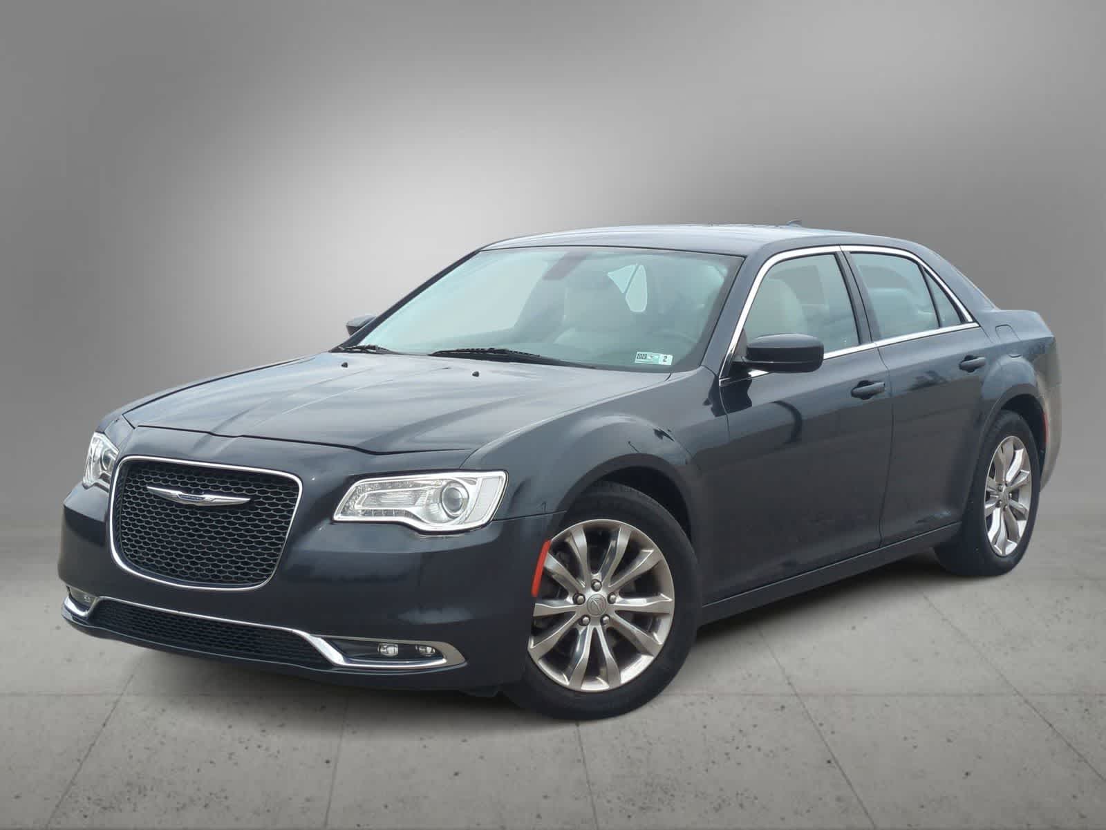 2017 Chrysler 300 Limited AWD