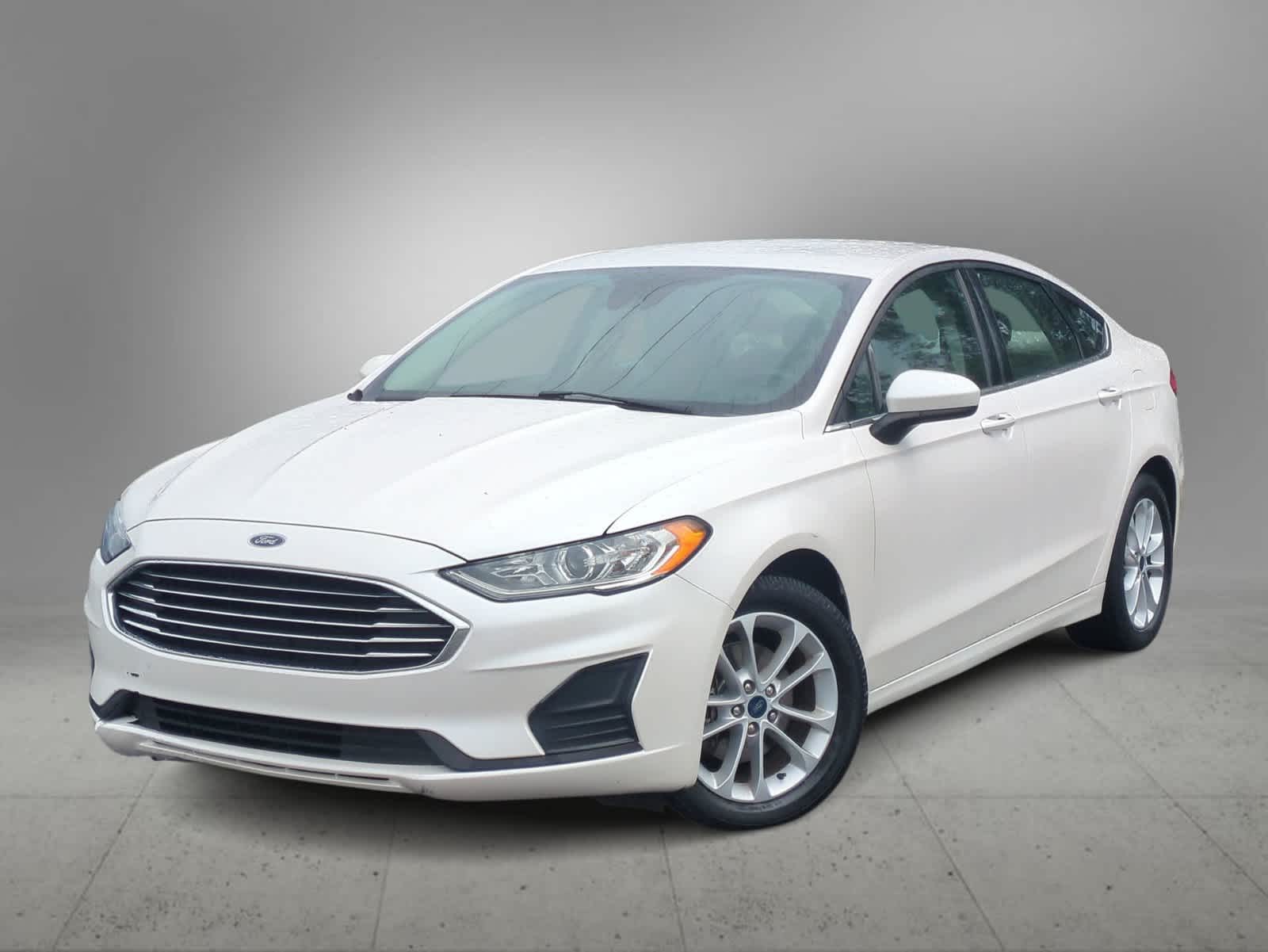2020 Ford Fusion SE FWD