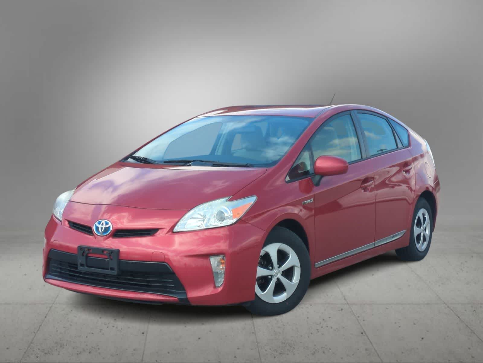 Barcelona Red Metallic 2013 Toyota Prius Three Hatchback Front-Wheel Drive Continuously Variable Transmission