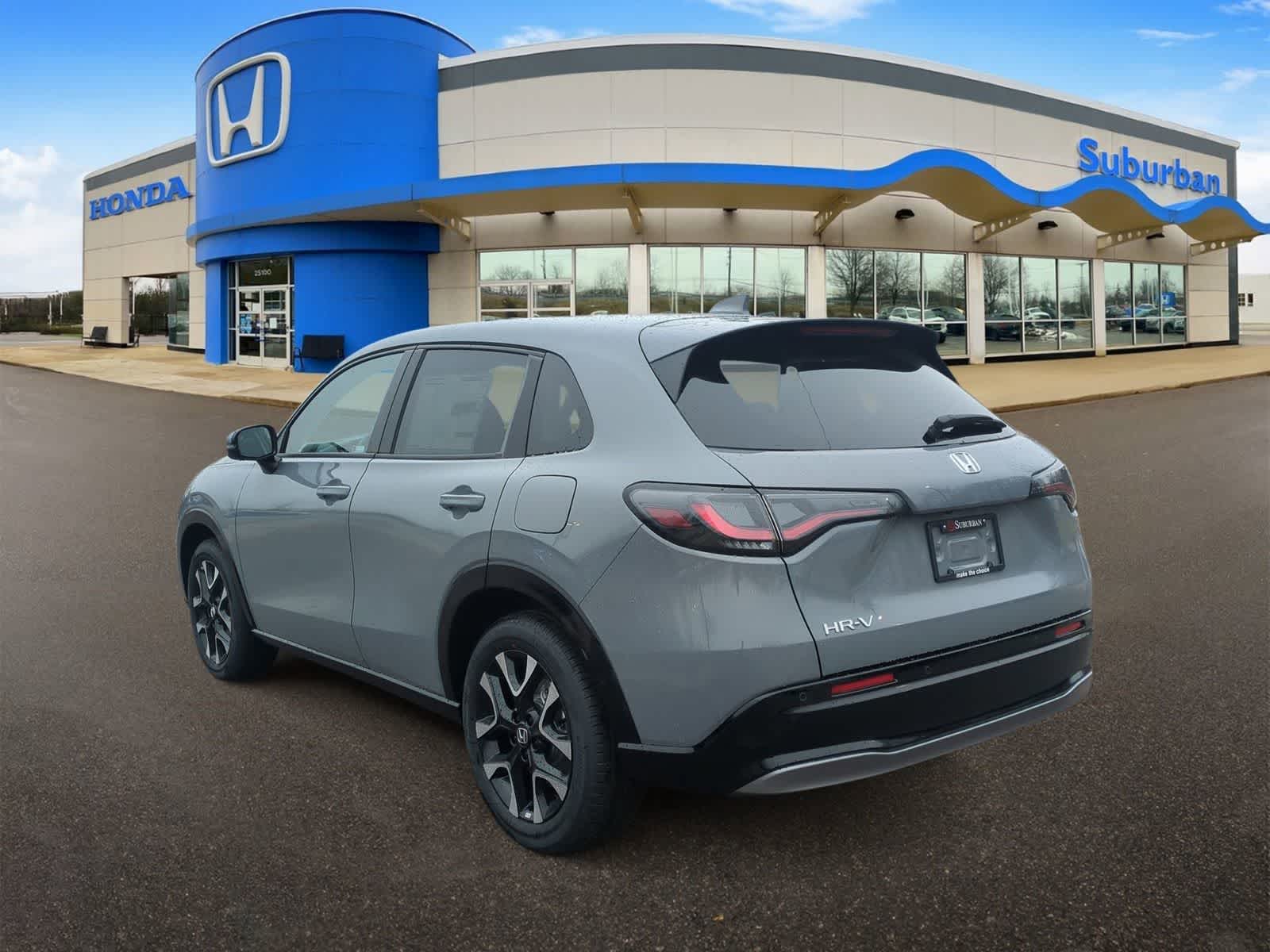 View vehicle photo 6