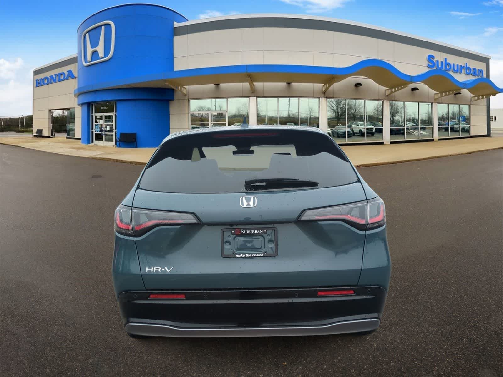 View vehicle photo 7