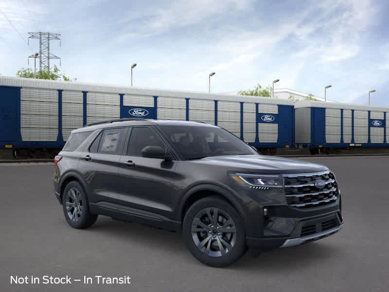 View vehicle photo 7