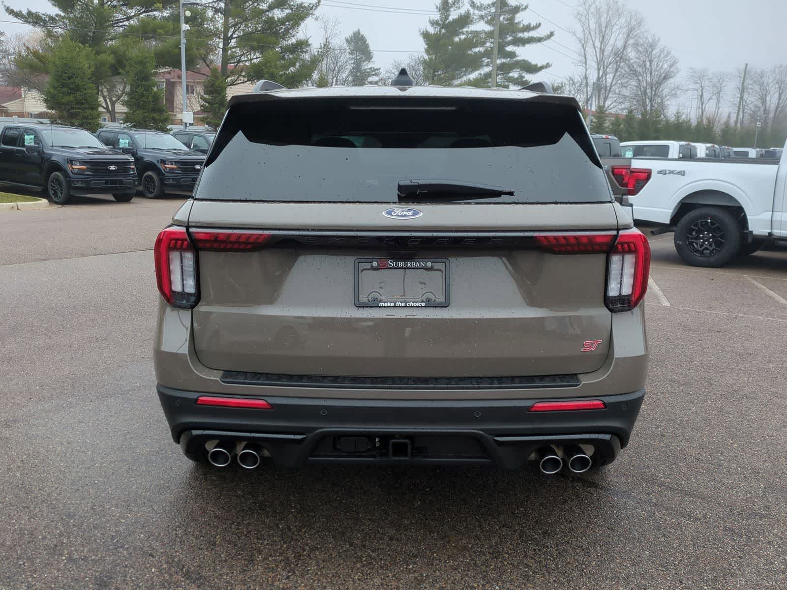 View vehicle photo 7