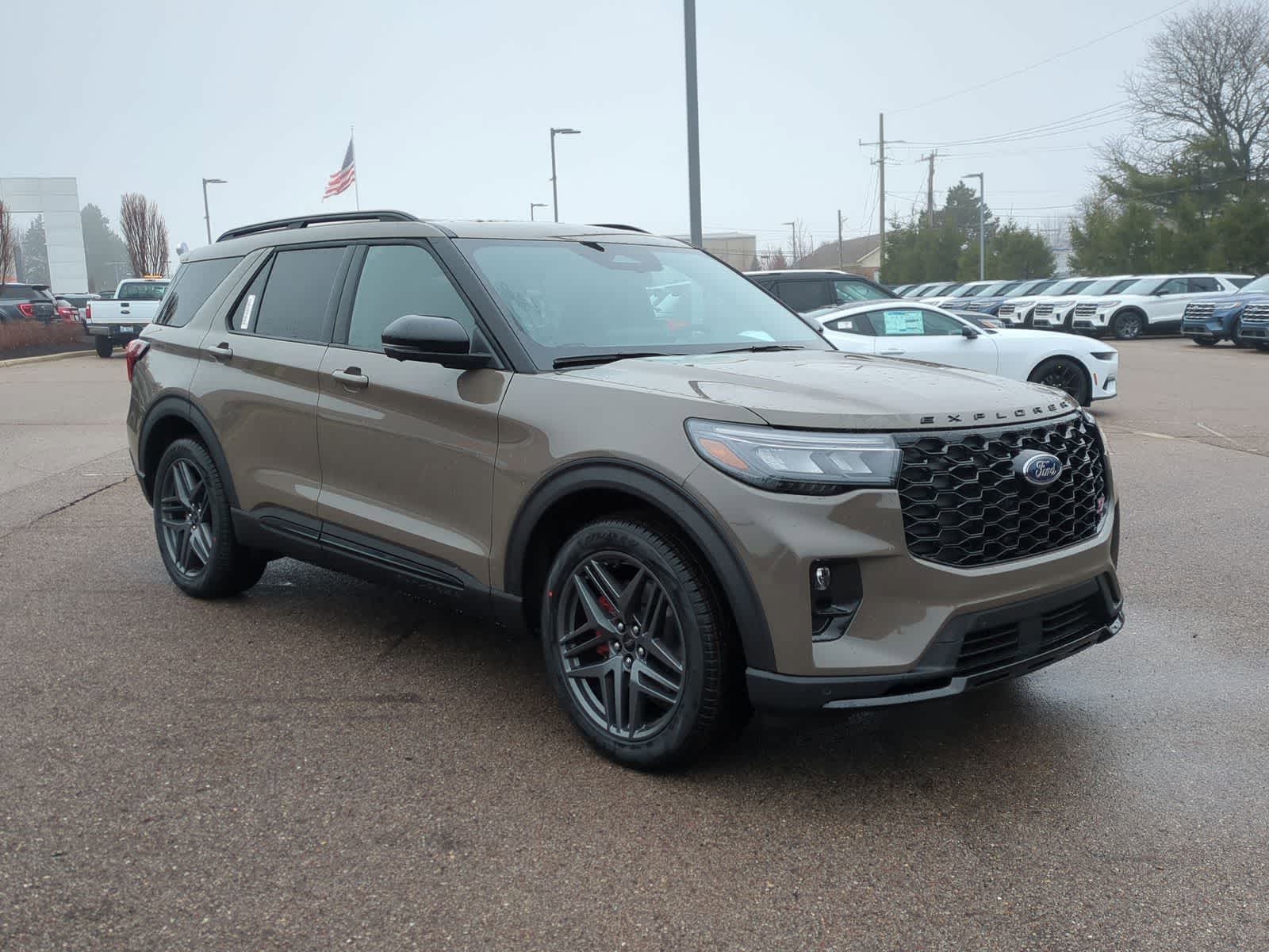 View vehicle photo 2