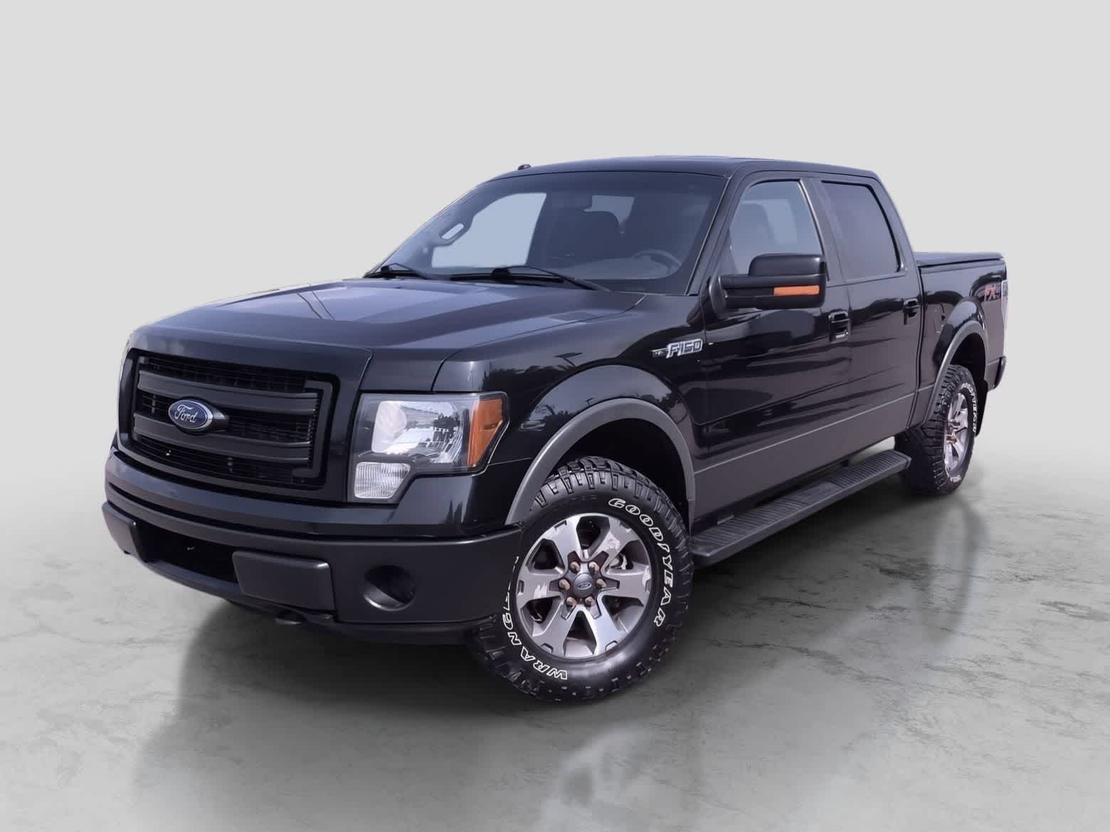 Tuxedo Black Metallic 2014 Ford F-150 Pickup Truck Four-Wheel Drive 6-Speed Automatic