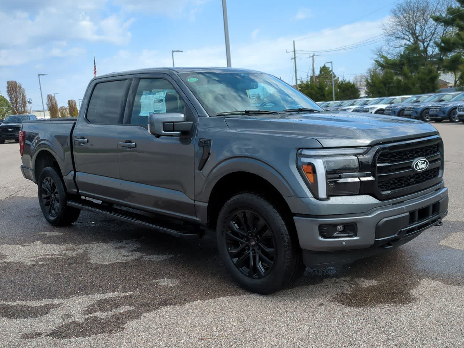 View vehicle photo 2