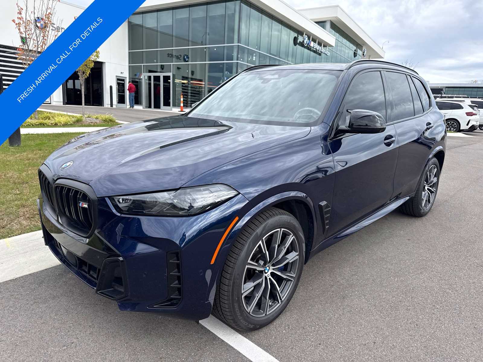 2024 BMW X5 M60i
