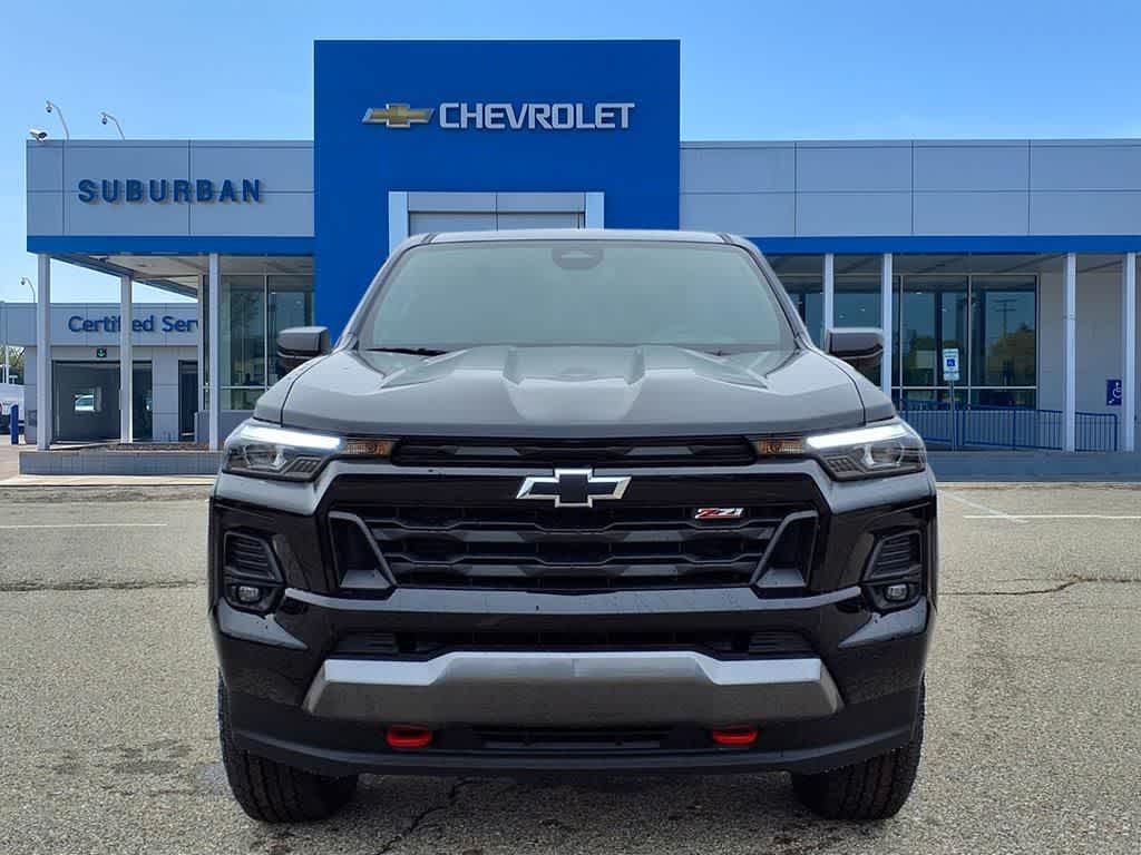 View vehicle photo 2