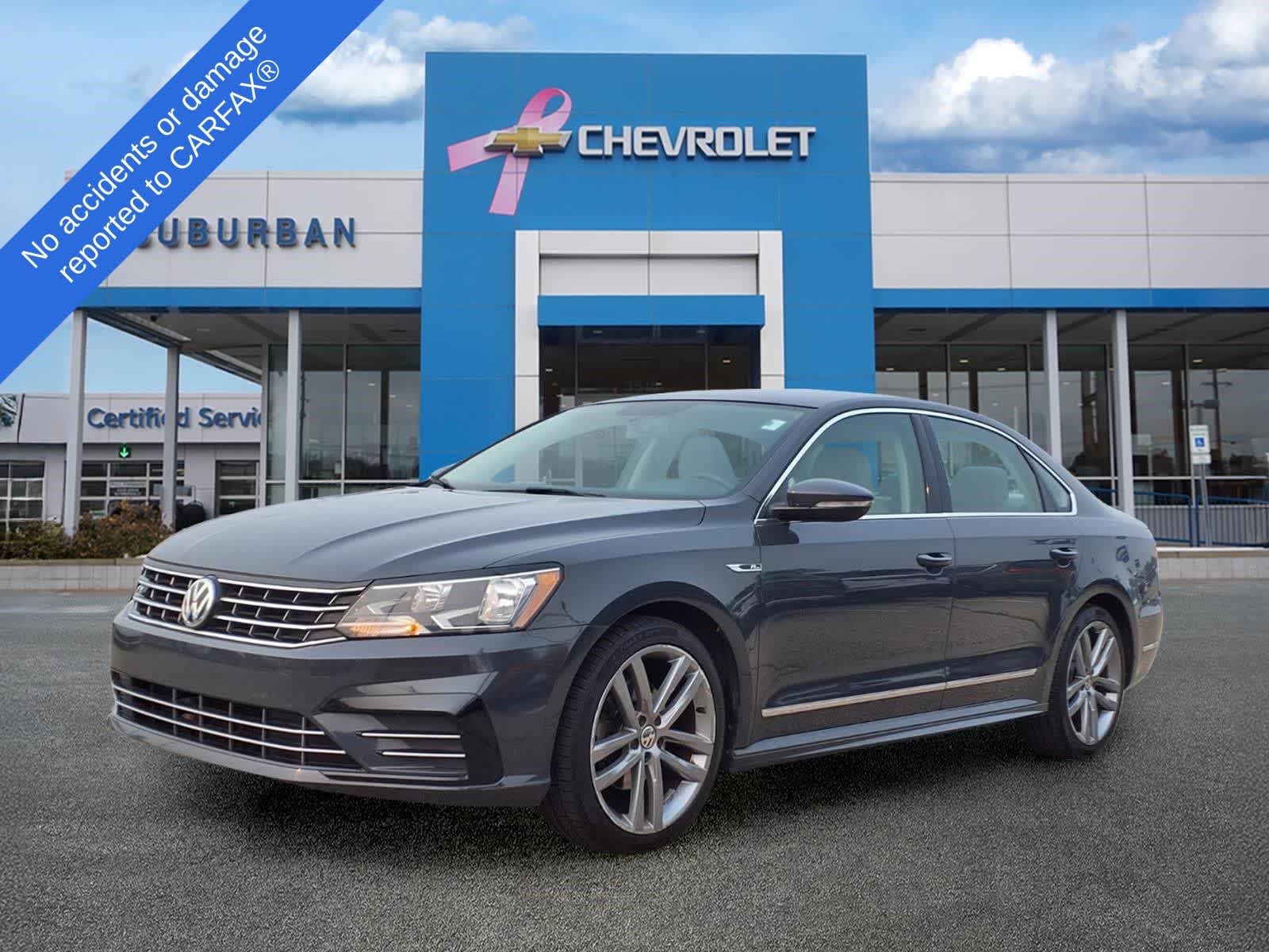2017 Volkswagen Passat R-Line