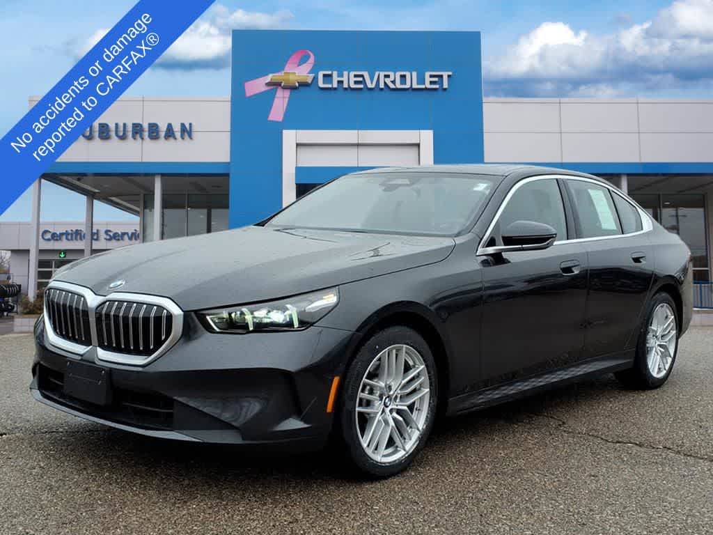 2025 BMW 5 Series 530i xDrive