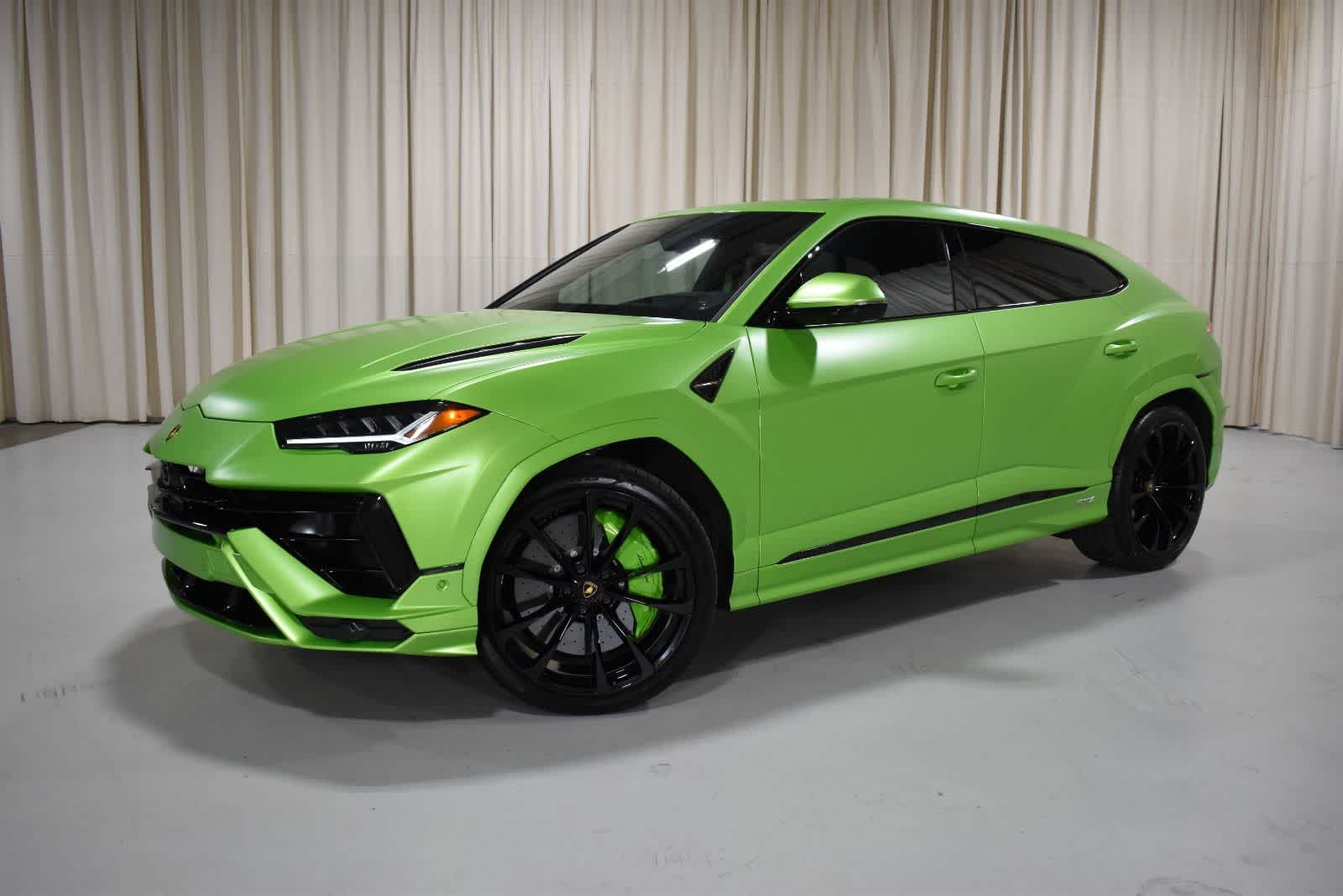 Green 2024 Lamborghini Urus SUV / Crossover All-Wheel Drive 8-Speed Automatic