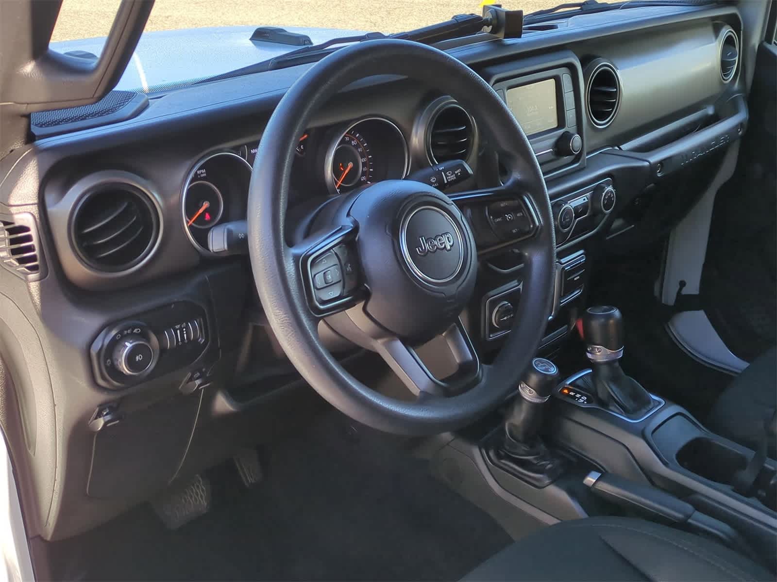 2018 Jeep Wrangler Unlimited Sport 10