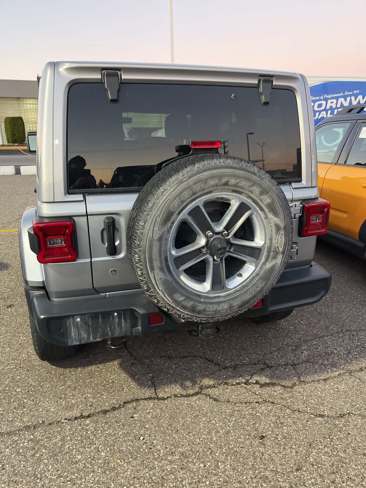 2018 Jeep Wrangler Unlimited Sahara 3