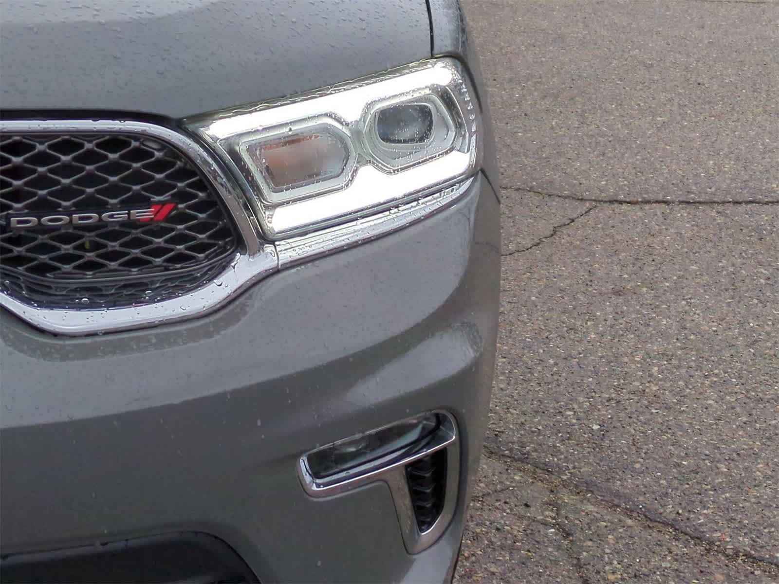 2022 Dodge Durango SXT 11