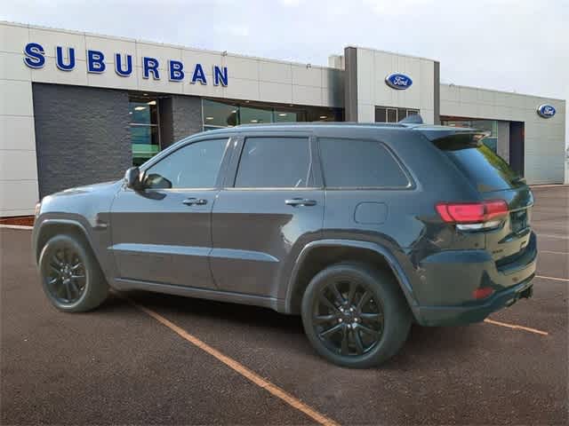 2017 Jeep Grand Cherokee Altitude 6