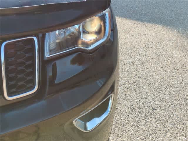 2018 Jeep Grand Cherokee Laredo 11