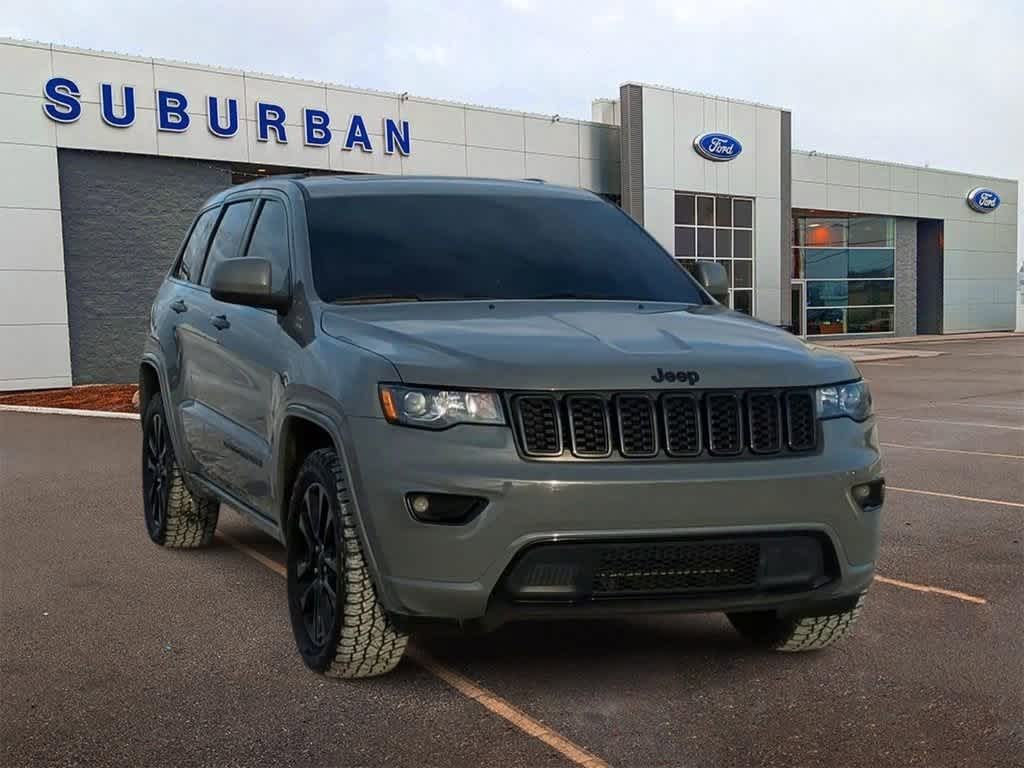 2019 Jeep Grand Cherokee Altitude 2