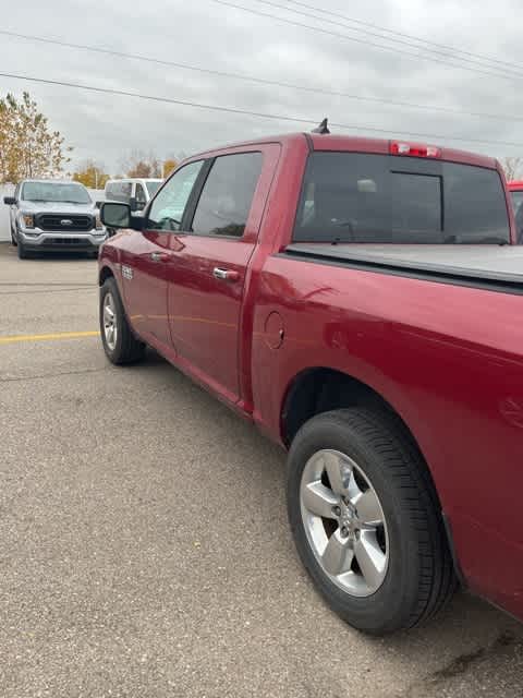 2014 Ram 1500 Big Horn 4WD Crew Cab 140.5 6