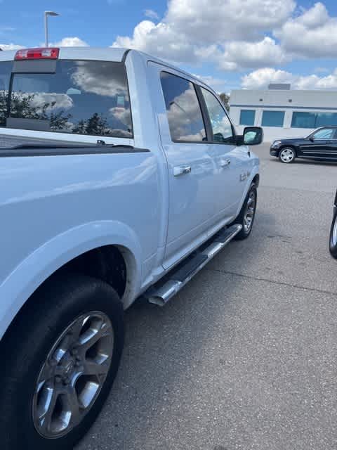 2014 Ram 1500 Laramie 4WD Crew Cab 140.5 5