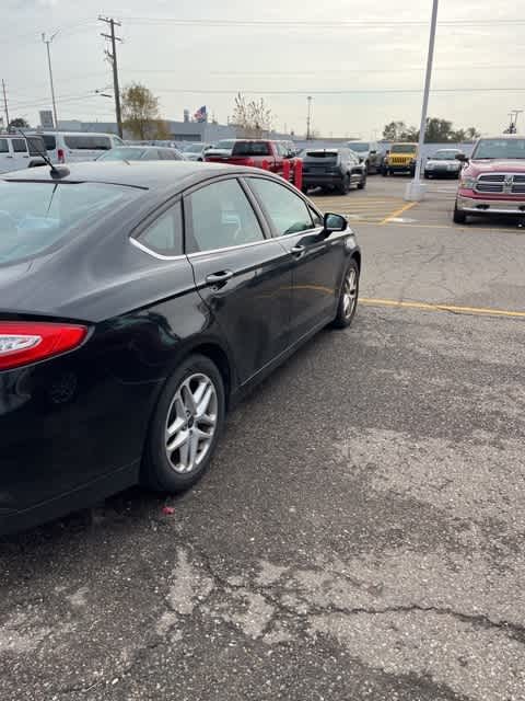 2016 Ford Fusion SE 5