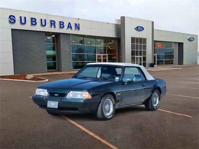 1990 Ford Mustang LX Sport 3