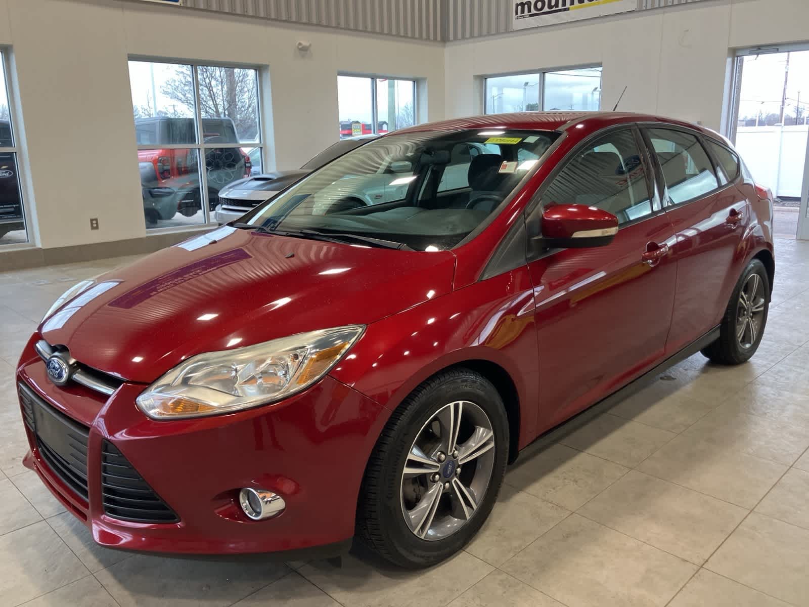 2014 Ford Focus SE Hatchback