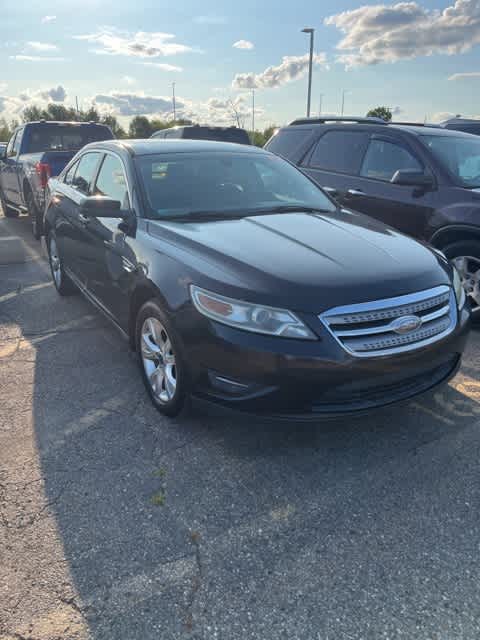 2010 Ford Taurus SEL 7