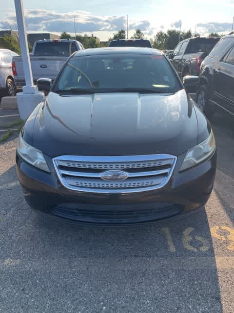 2010 Ford Taurus SEL 8