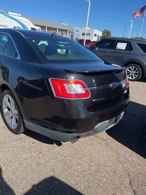 2010 Ford Taurus SHO 2