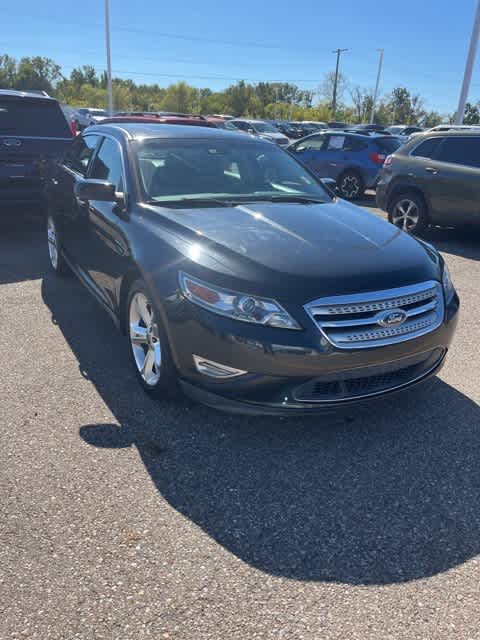 2010 Ford Taurus SHO 7