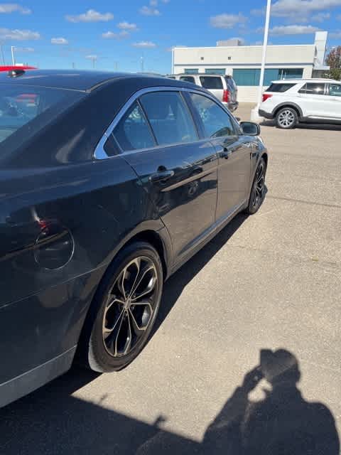 2013 Ford Taurus SHO 5