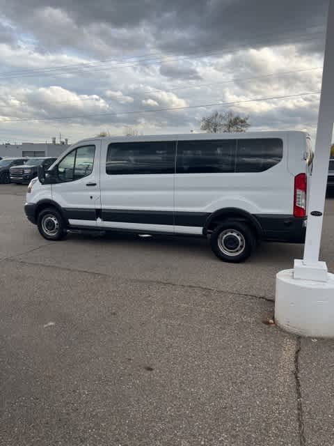 2018 Ford Transit Passenger XL 2