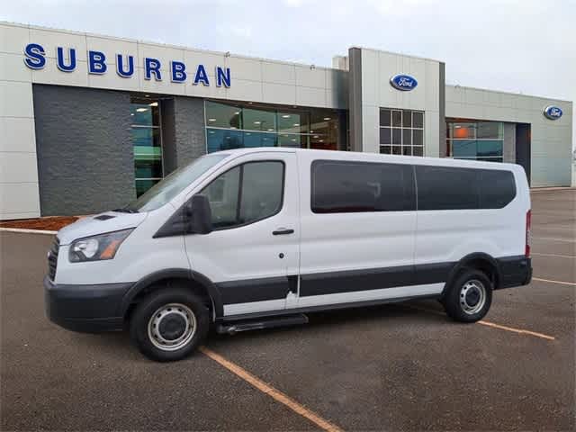 2018 Ford Transit Passenger XL 4